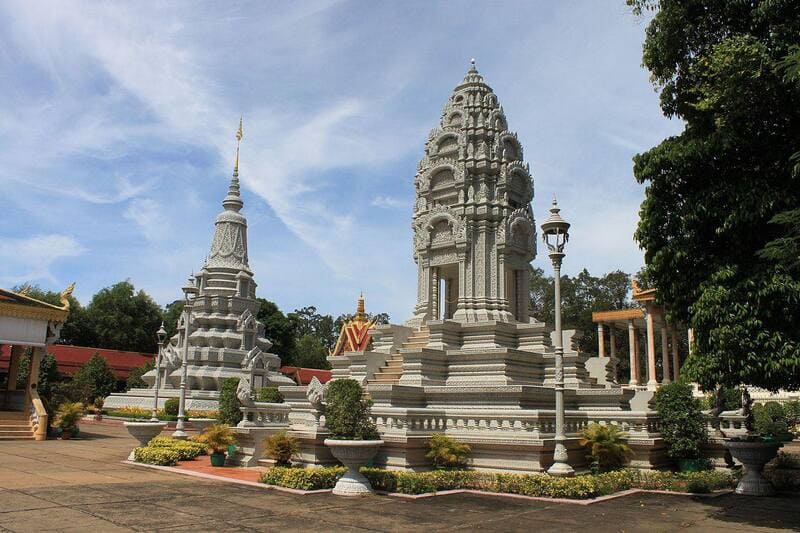Palacio Real de Phnom Penh guía para una visita exitosa